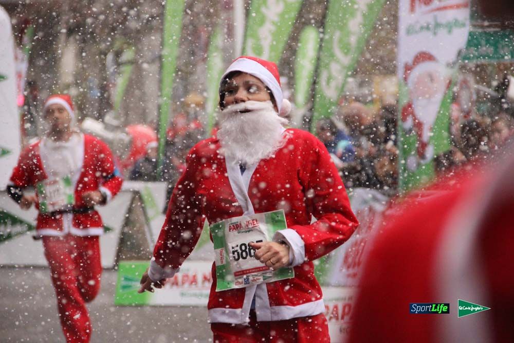 Galería de la Carrera de Papá Noel, entraeda en meta desde el minuto 27 al 37