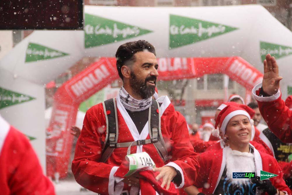 Galería de la Carrera de Papá Noel, entraeda en meta desde el minuto 27 al 37