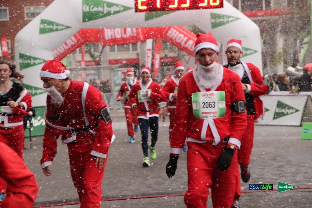 Galería de la Carrera de Papá Noel, entraeda en meta desde el minuto 27 al 37