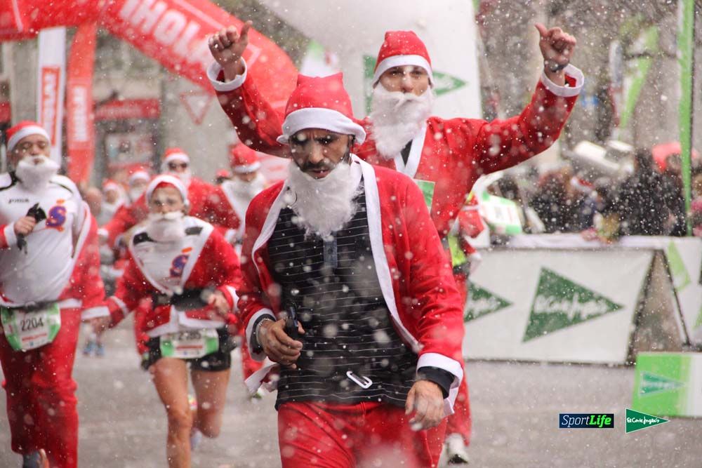Galería de la Carrera de Papá Noel, entraeda en meta desde el minuto 27 al 37