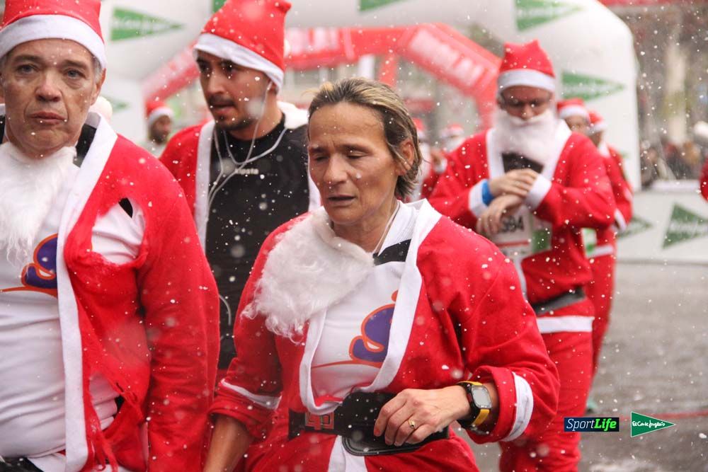 Galería de la Carrera de Papá Noel, entraeda en meta desde el minuto 27 al 37