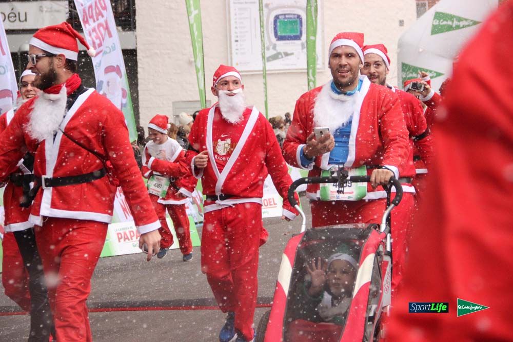 Galería de la Carrera de Papá Noel, entraeda en meta desde el minuto 27 al 37