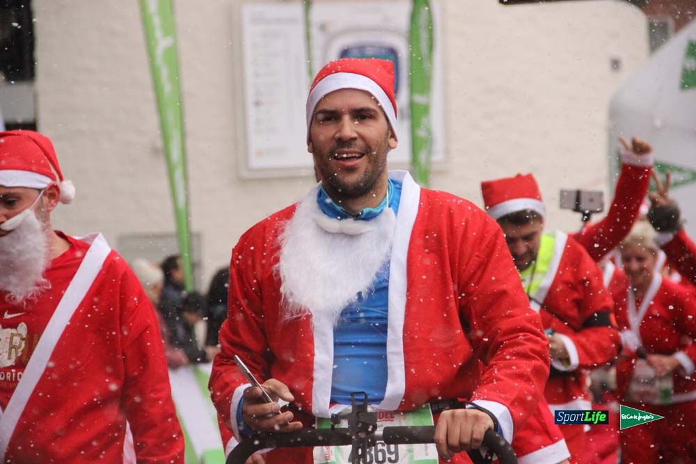 Galería de la Carrera de Papá Noel, entraeda en meta desde el minuto 27 al 37