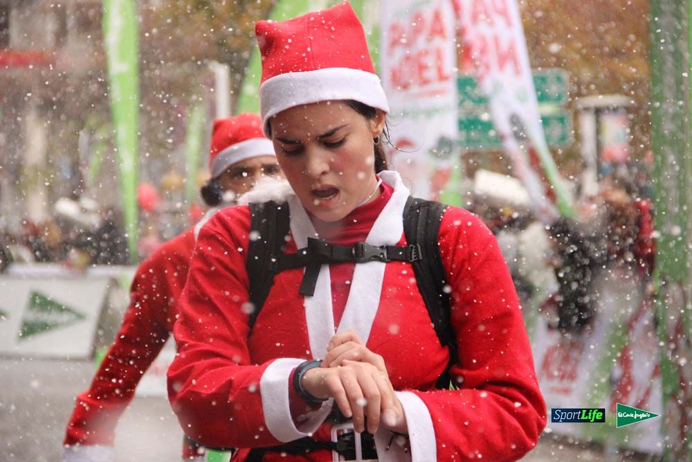 Galería de la Carrera de Papá Noel, entraeda en meta desde el minuto 27 al 37