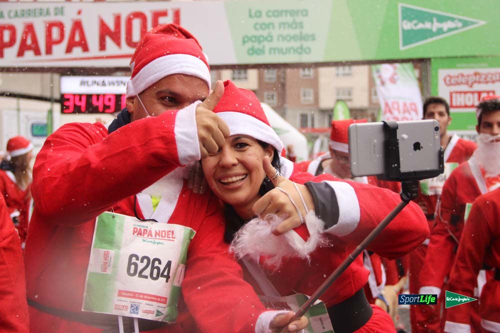 Galería de la Carrera de Papá Noel, entraeda en meta desde el minuto 27 al 37