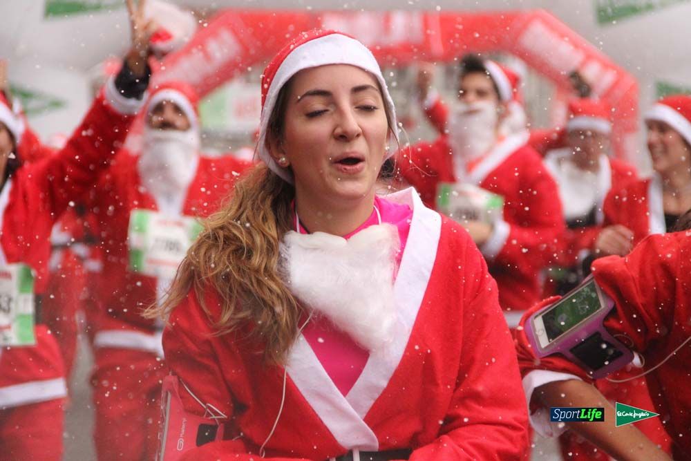 Galería de la Carrera de Papá Noel, entraeda en meta desde el minuto 27 al 37