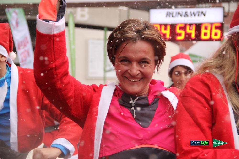 Galería de la Carrera de Papá Noel, entraeda en meta desde el minuto 27 al 37