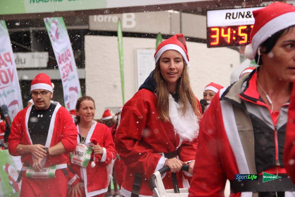 Galería de la Carrera de Papá Noel, entraeda en meta desde el minuto 27 al 37