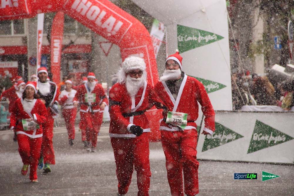 Galería de la Carrera de Papá Noel, entraeda en meta desde el minuto 27 al 37