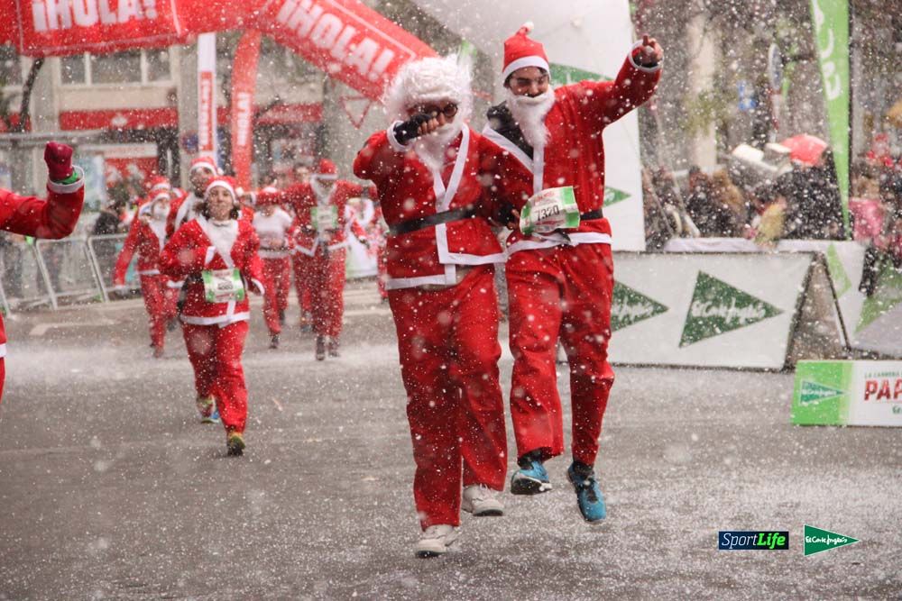 Galería de la Carrera de Papá Noel, entraeda en meta desde el minuto 27 al 37