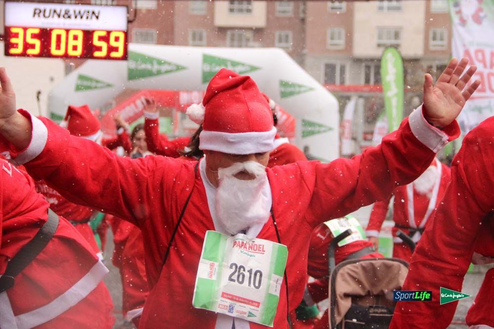 Galería de la Carrera de Papá Noel, entraeda en meta desde el minuto 27 al 37