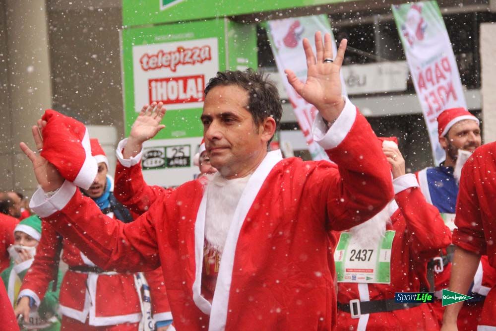 Galería de la Carrera de Papá Noel, entraeda en meta desde el minuto 27 al 37