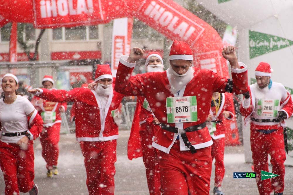Galería de la Carrera de Papá Noel, entraeda en meta desde el minuto 27 al 37