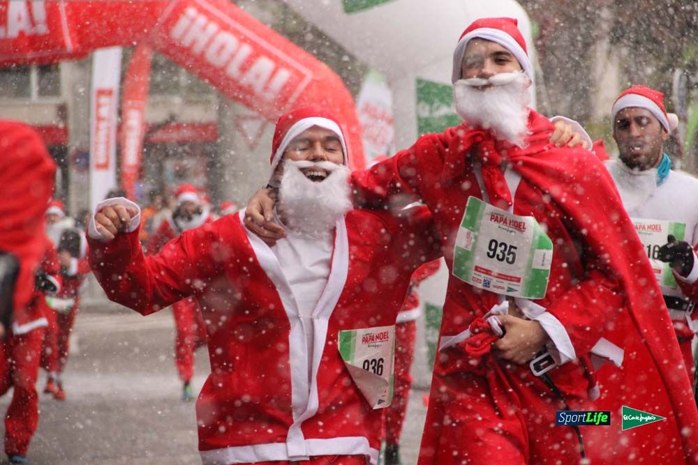Galería de la Carrera de Papá Noel, entraeda en meta desde el minuto 27 al 37