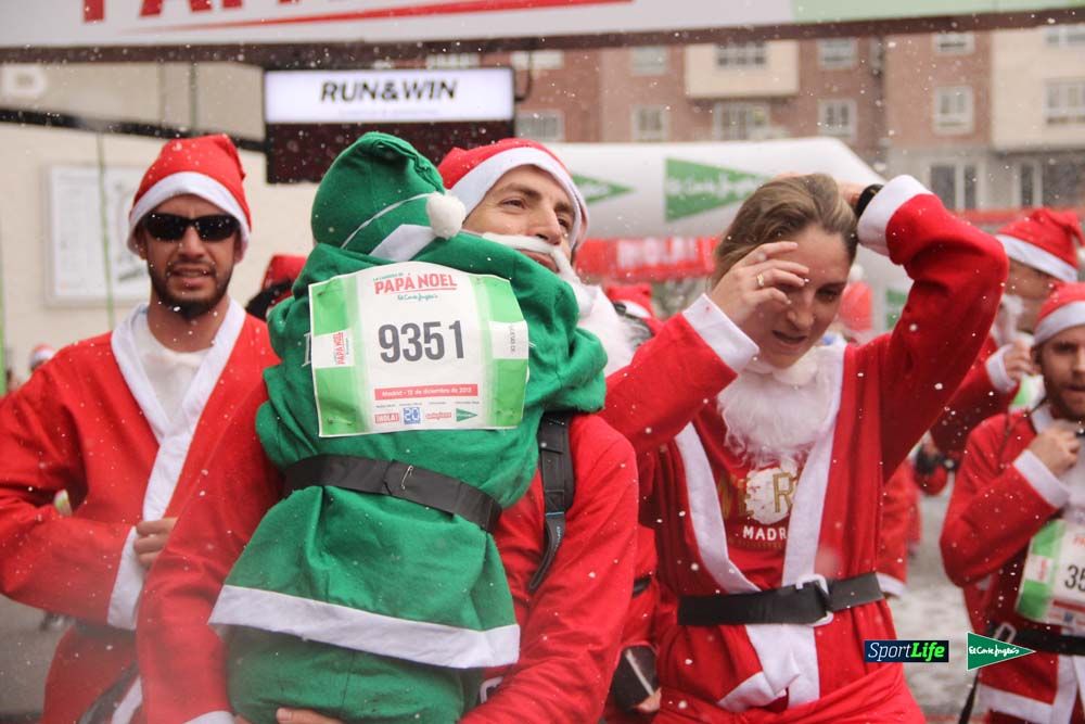 Galería de la Carrera de Papá Noel, entraeda en meta desde el minuto 27 al 37
