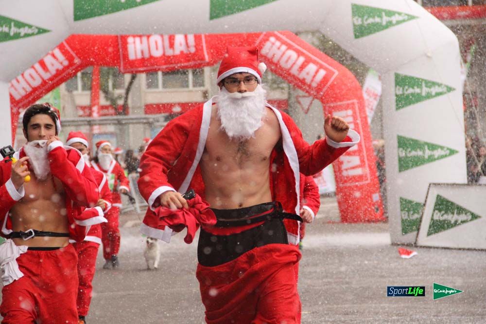 Galería de la Carrera de Papá Noel, entraeda en meta desde el minuto 27 al 37