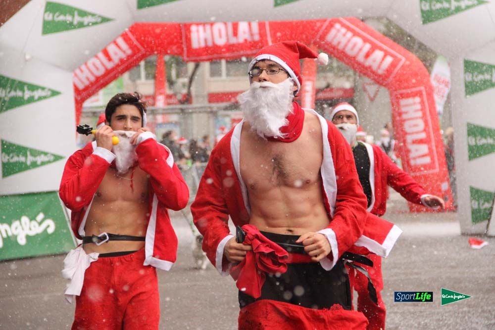 Galería de la Carrera de Papá Noel, entraeda en meta desde el minuto 27 al 37