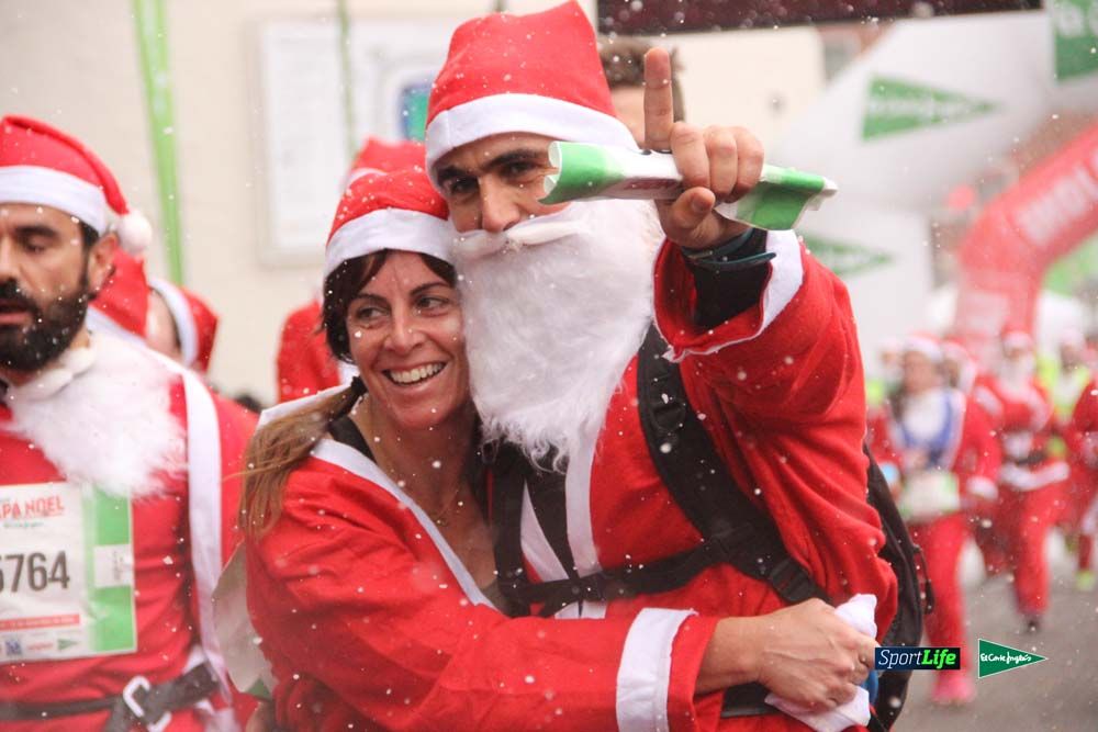 Galería de la Carrera de Papá Noel, entraeda en meta desde el minuto 27 al 37
