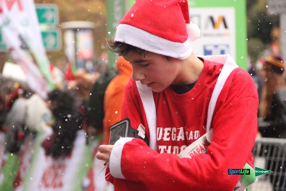 Galería de la Carrera de Papá Noel, entraeda en meta desde el minuto 27 al 37
