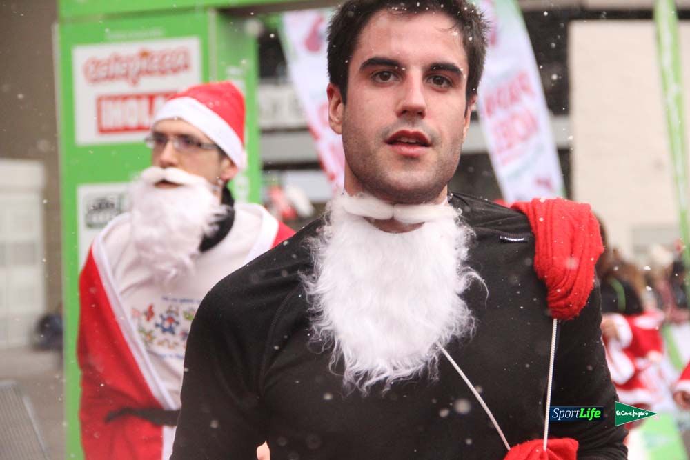 Galería de la Carrera de Papá Noel, entraeda en meta desde el minuto 27 al 37