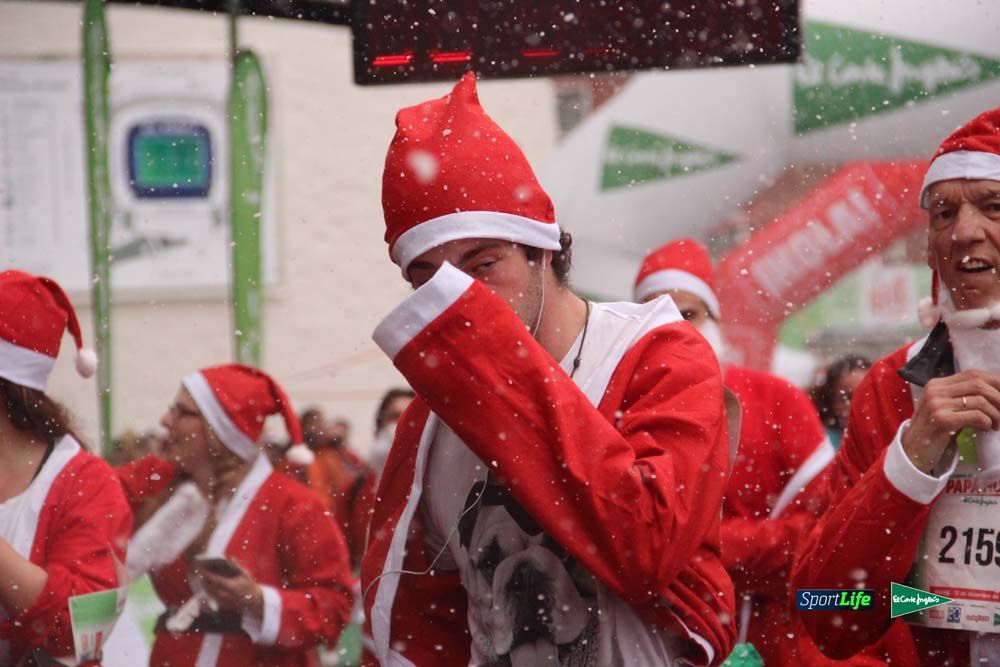 Galería de la Carrera de Papá Noel, entraeda en meta desde el minuto 27 al 37