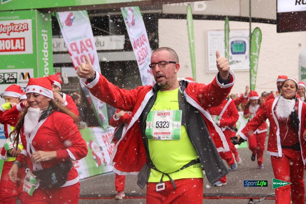 Galería de la Carrera de Papá Noel, entraeda en meta desde el minuto 27 al 37