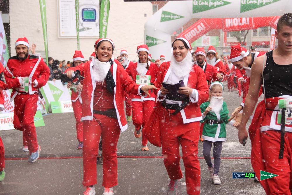 Galería de la Carrera de Papá Noel, entraeda en meta desde el minuto 27 al 37