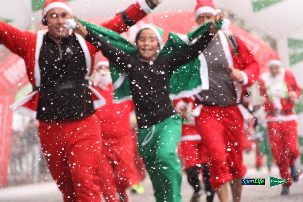 Galería de la Carrera de Papá Noel, entraeda en meta desde el minuto 27 al 37