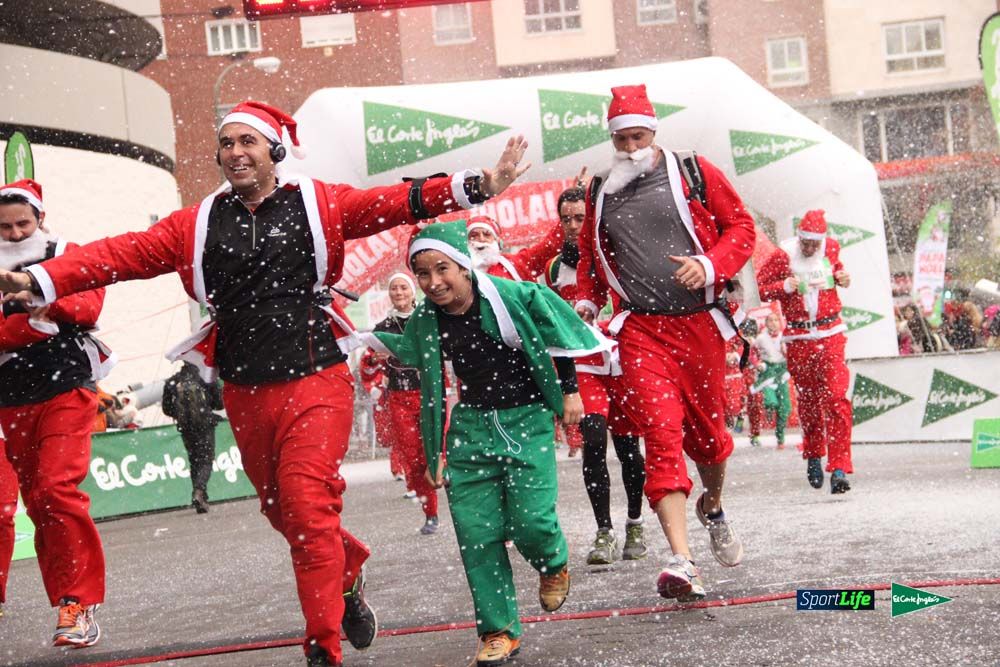 Galería de la Carrera de Papá Noel, entraeda en meta desde el minuto 27 al 37