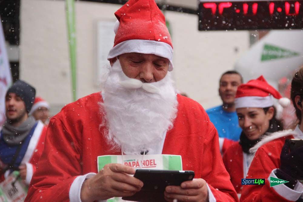 Galería de la Carrera de Papá Noel, entraeda en meta desde el minuto 27 al 37