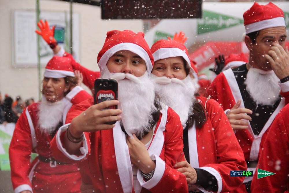 Galería de la Carrera de Papá Noel, entraeda en meta desde el minuto 27 al 37