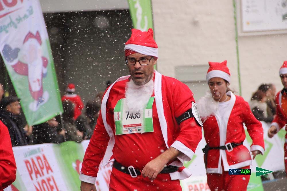 Galería de la Carrera de Papá Noel, entraeda en meta desde el minuto 27 al 37