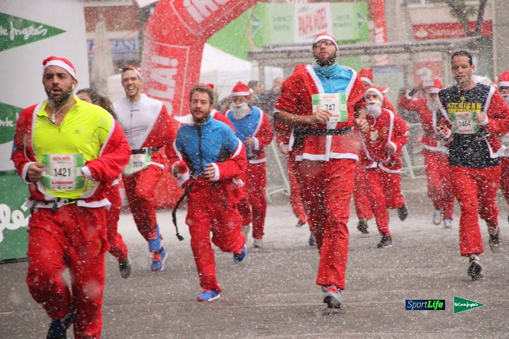Galería de la Carrera de Papá Noel, entraeda en meta desde el minuto 27 al 37