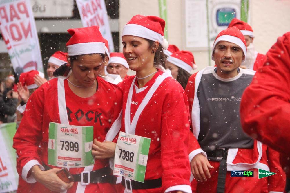 Galería de la Carrera de Papá Noel, entraeda en meta desde el minuto 27 al 37
