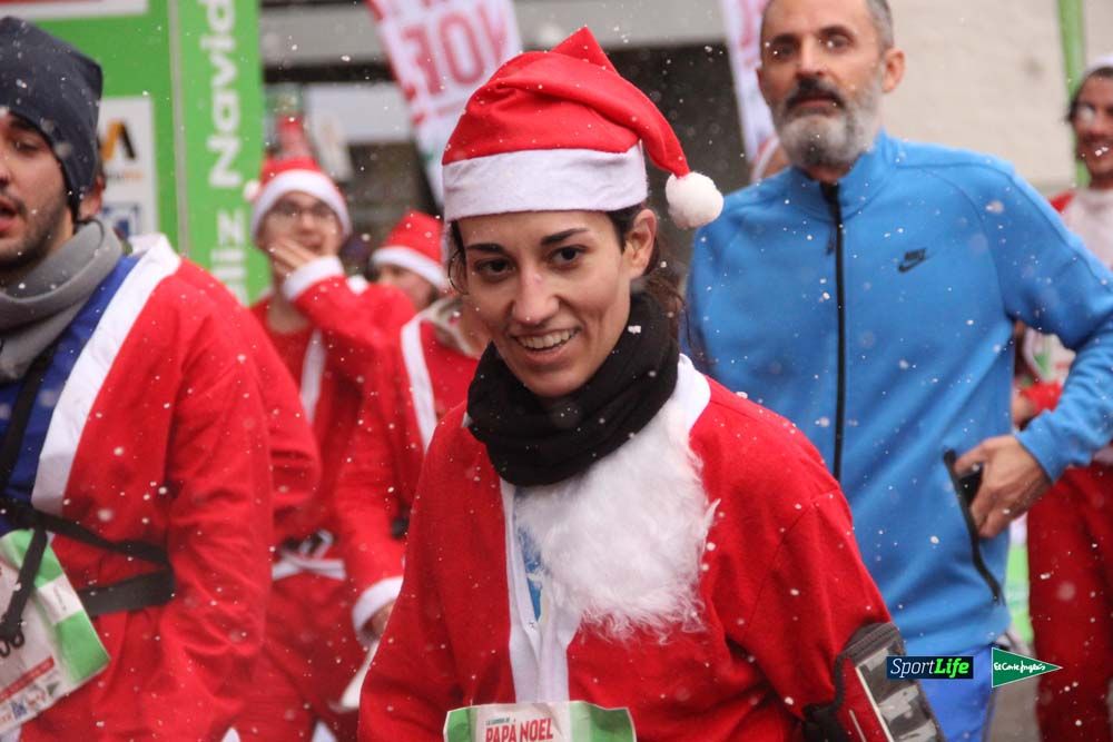 Galería de la Carrera de Papá Noel, entraeda en meta desde el minuto 27 al 37