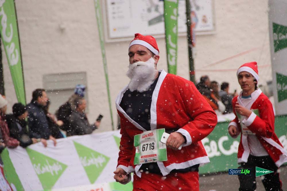 Galería de la Carrera de Papá Noel, entraeda en meta desde el minuto 27 al 37