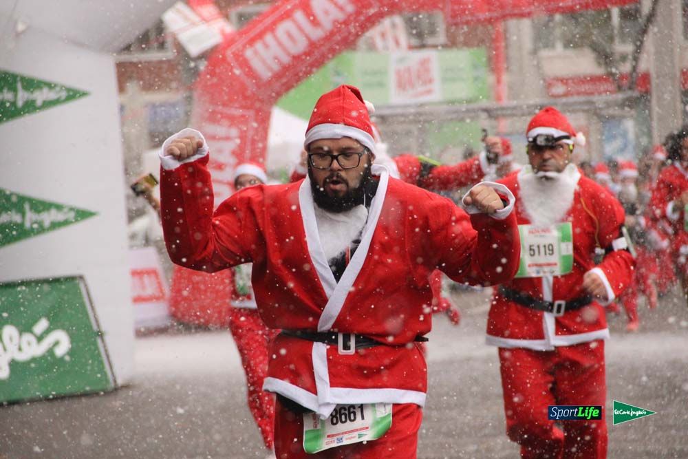 Galería de la Carrera de Papá Noel, entraeda en meta desde el minuto 27 al 37