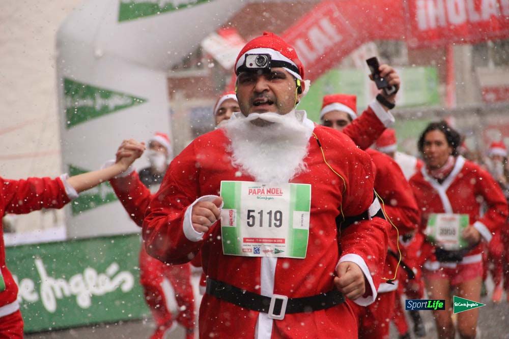 Galería de la Carrera de Papá Noel, entraeda en meta desde el minuto 27 al 37