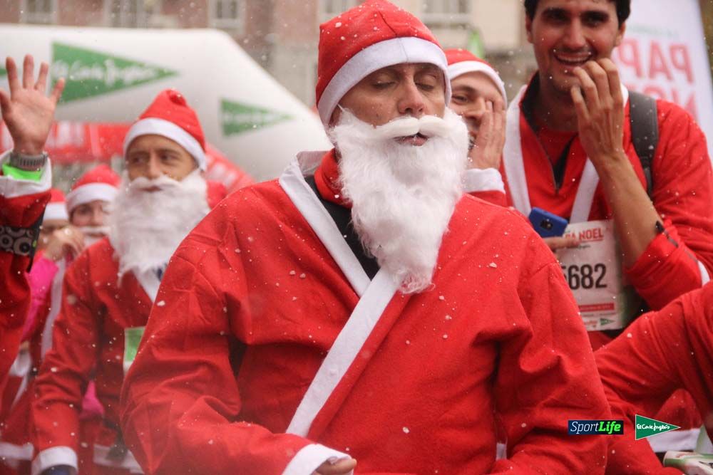 Galería de la Carrera de Papá Noel, entraeda en meta desde el minuto 27 al 37