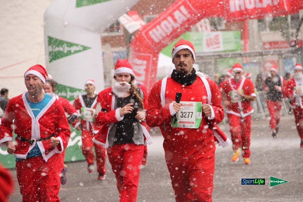 Galería de la Carrera de Papá Noel, entraeda en meta desde el minuto 27 al 37