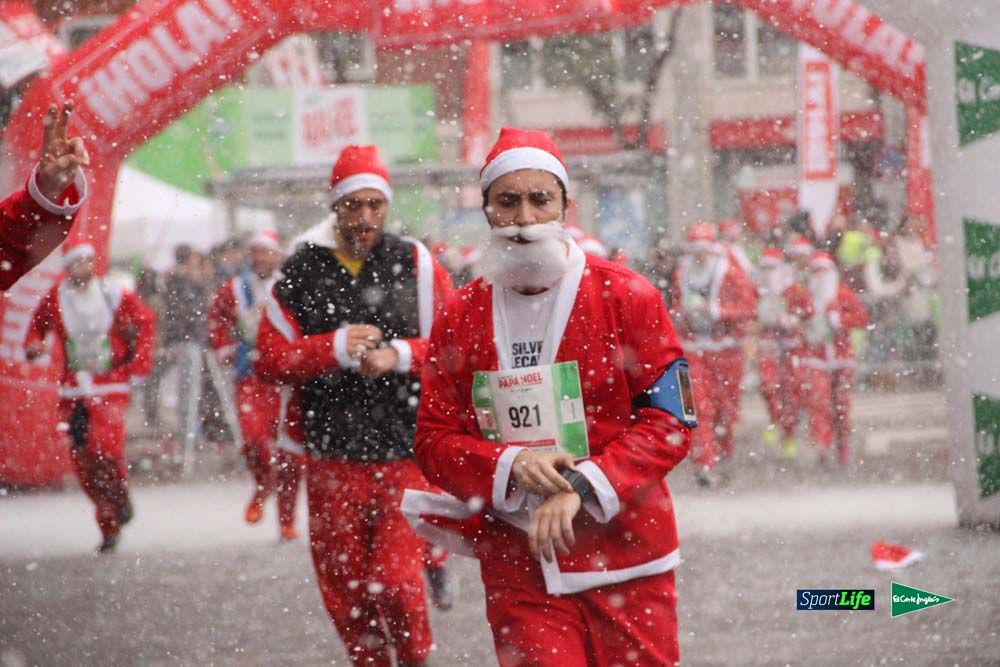 Galería de la Carrera de Papá Noel, entraeda en meta desde el minuto 27 al 37