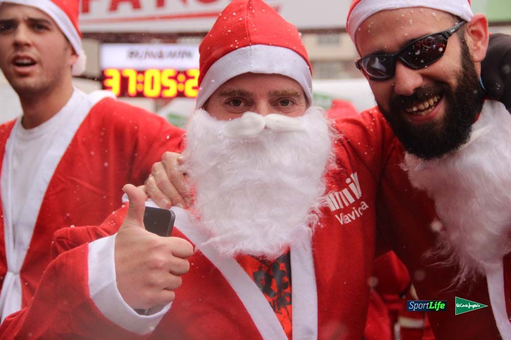 Galería de la Carrera de Papá Noel, entraeda en meta desde el minuto 27 al 37