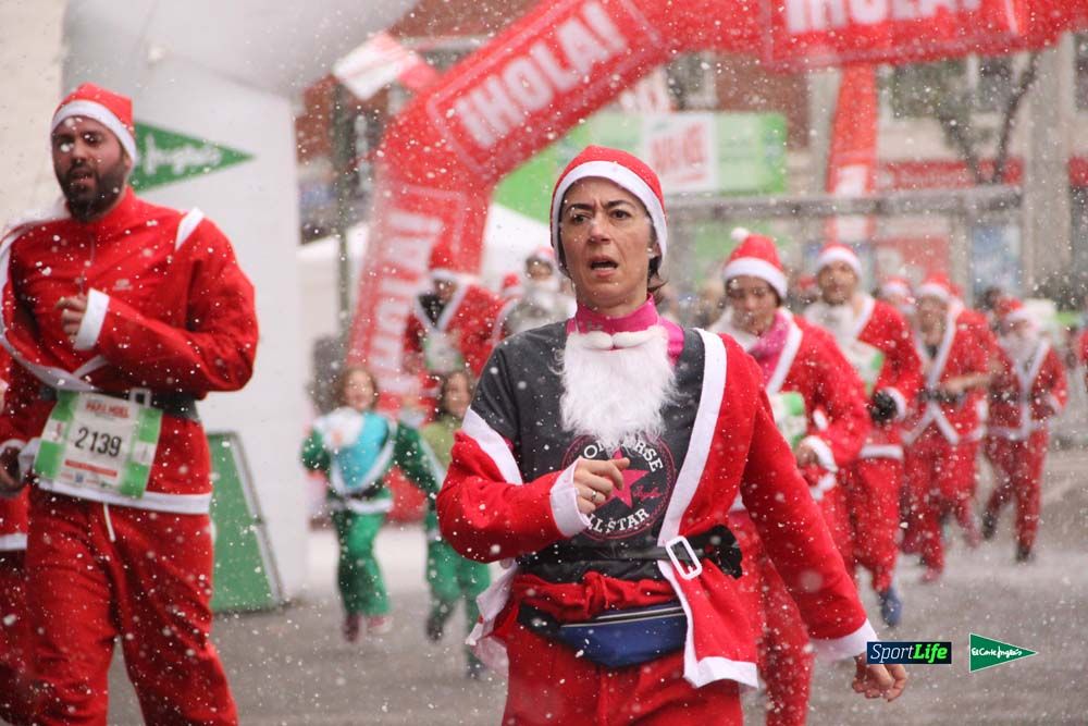Galería de la Carrera de Papá Noel, entraeda en meta desde el minuto 27 al 37
