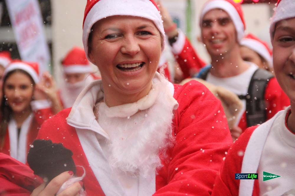 Galería de la Carrera de Papá Noel, entraeda en meta desde el minuto 27 al 37
