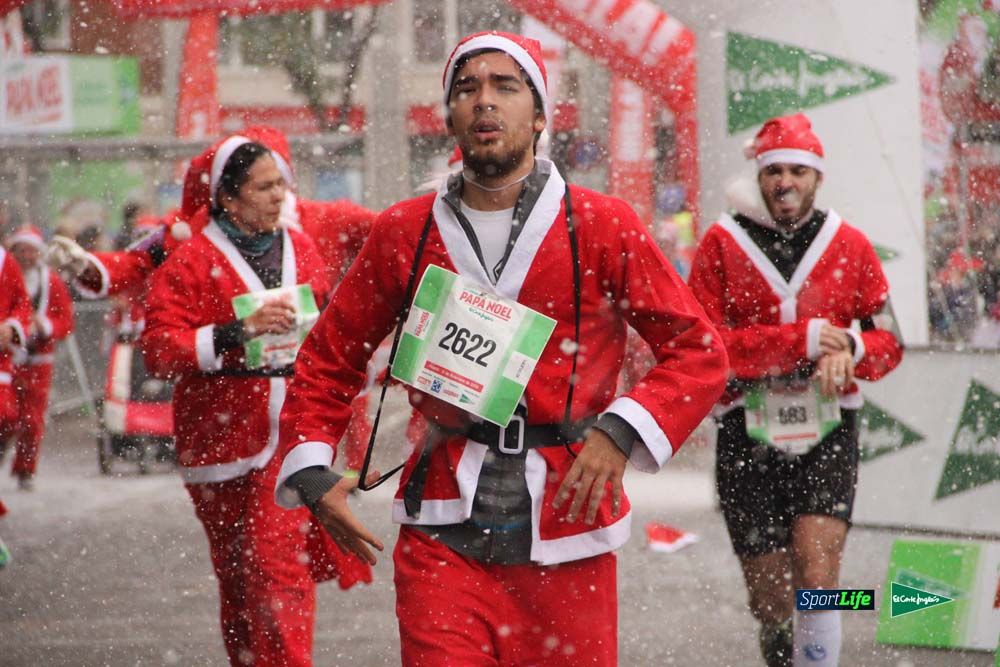 Galería de la Carrera de Papá Noel, entraeda en meta desde el minuto 27 al 37