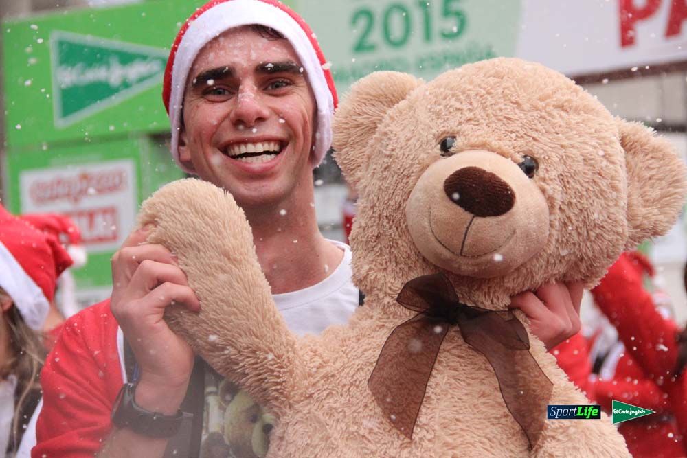 Galería de la Carrera de Papá Noel, entraeda en meta desde el minuto 27 al 37