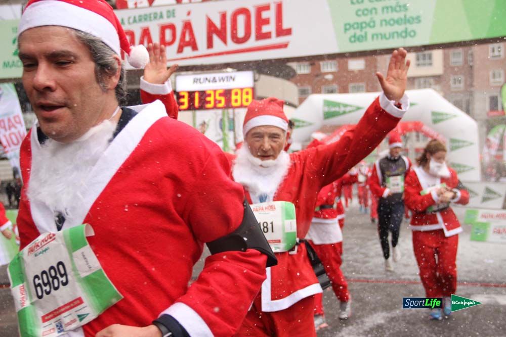 Galería de la Carrera de Papá Noel, entraeda en meta desde el minuto 27 al 37