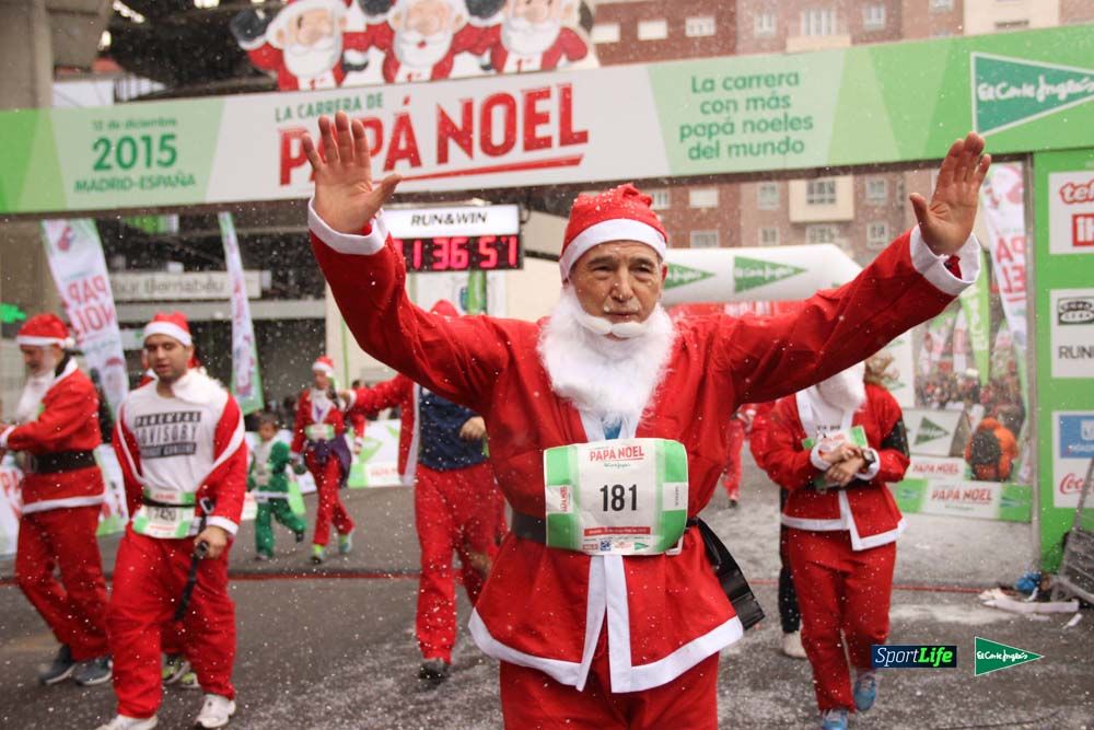 Galería de la Carrera de Papá Noel, entraeda en meta desde el minuto 27 al 37
