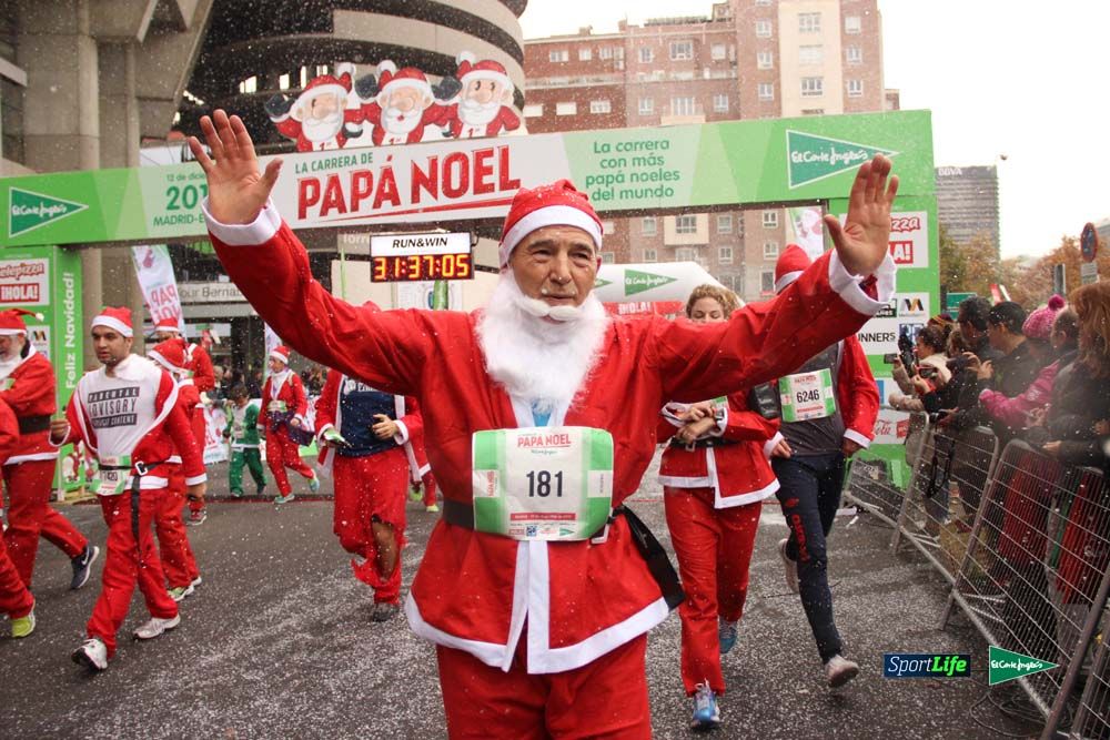 Galería de la Carrera de Papá Noel, entraeda en meta desde el minuto 27 al 37