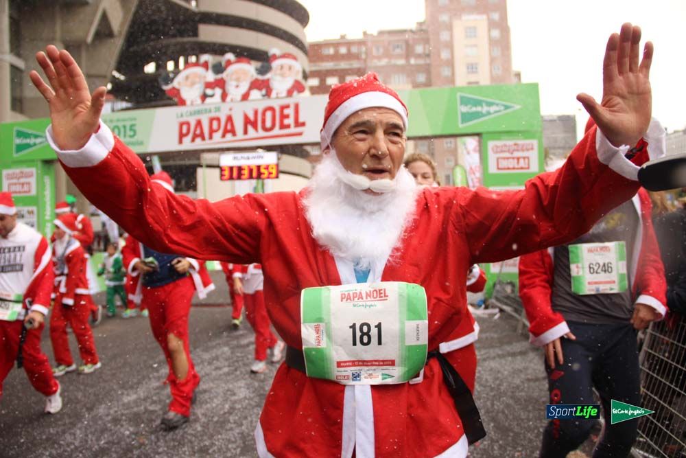 Galería de la Carrera de Papá Noel, entraeda en meta desde el minuto 27 al 37
